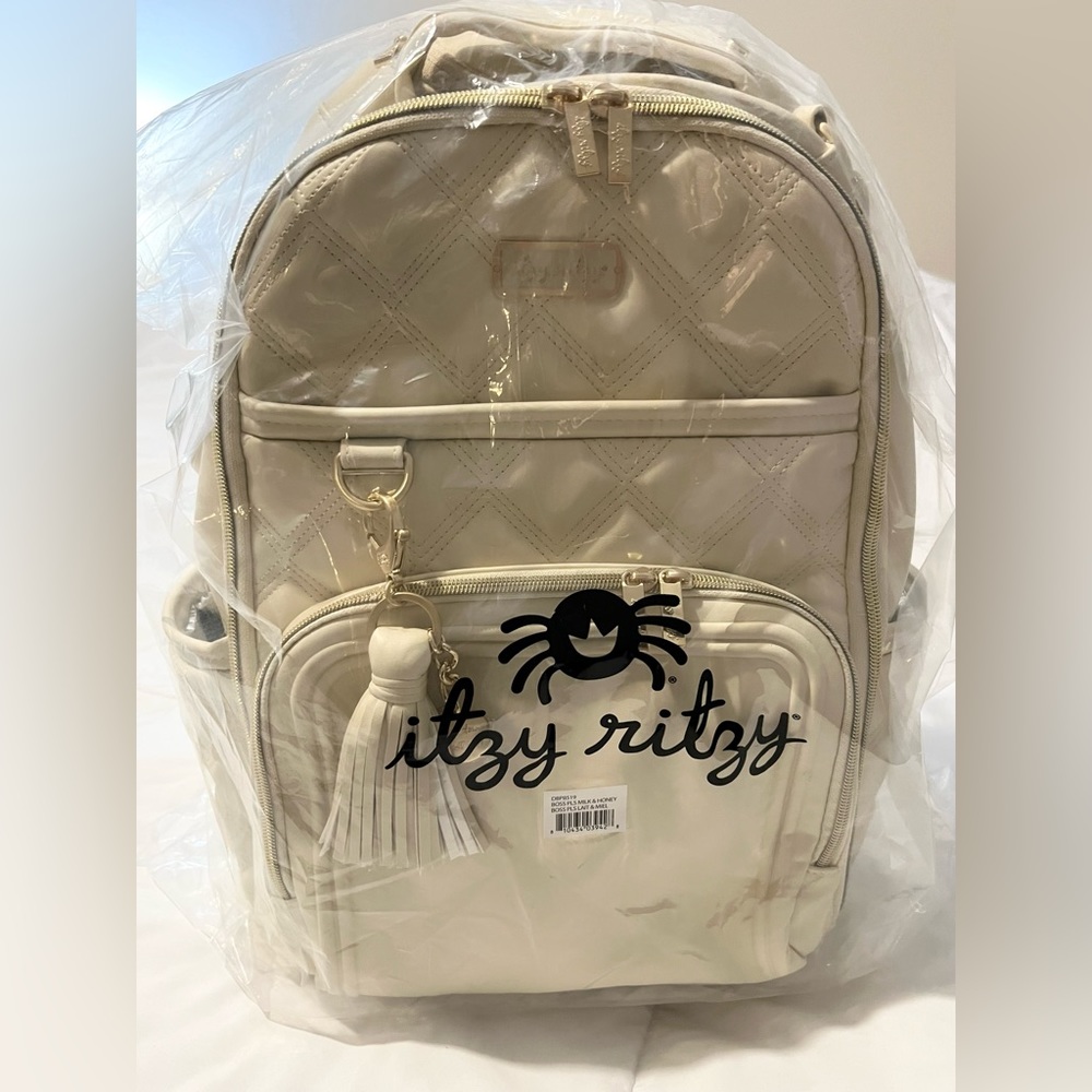 Itzy Ritzy diaper bag bundle